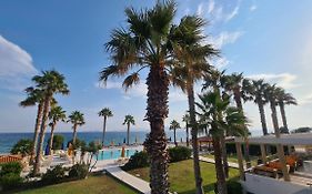 Irina Beach Hotel